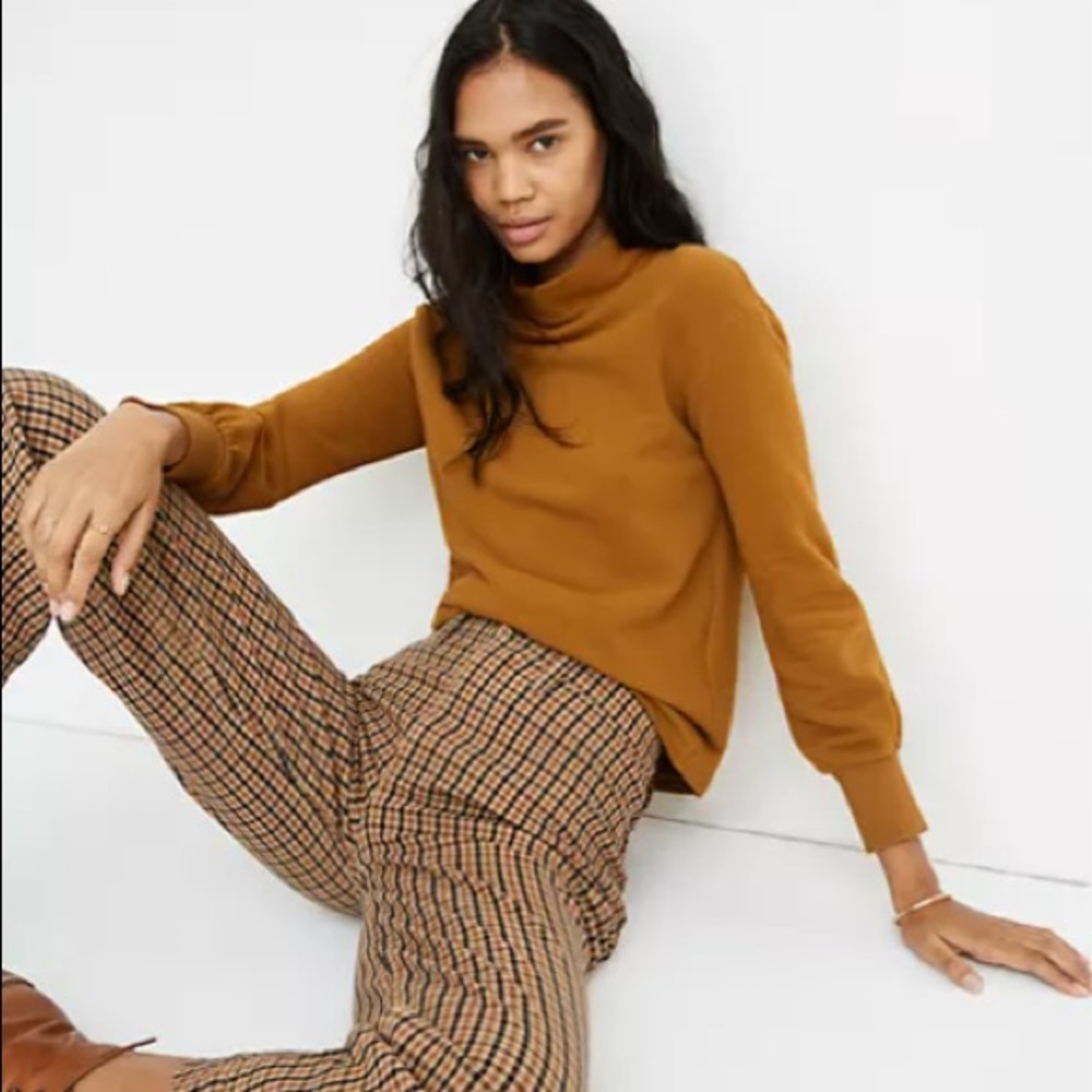 Mockneck Bubble-Sleeve Sweatshirt